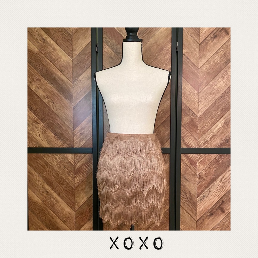 XOXO - Tiered Flapper Fringe Skirt - SZ Xsmall